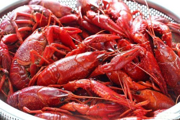 冰醉小龙虾的做法